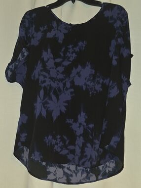 Maurices Black and Navy Floral Short-Sleeve Blouse